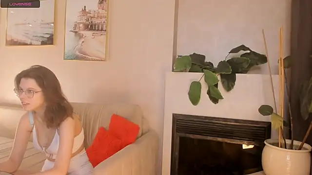 Xonalenei online show from 04/19/26, 08:11