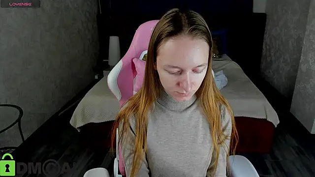 Mia E1fie online show from 01/07/26, 12:46