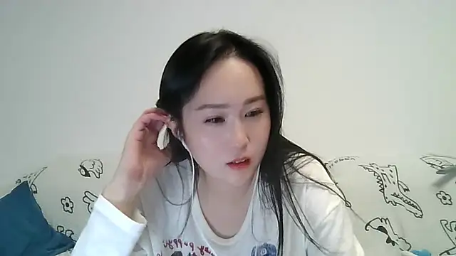 Belinda66 online show from 10/18/25, 01:34