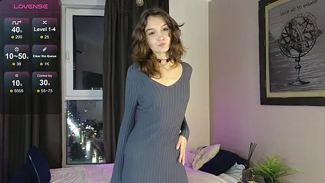 Snapshot of DebiHenks chatting on 09/18/25, 05:37 DebiHenks online show from 09/18/25, 05:37