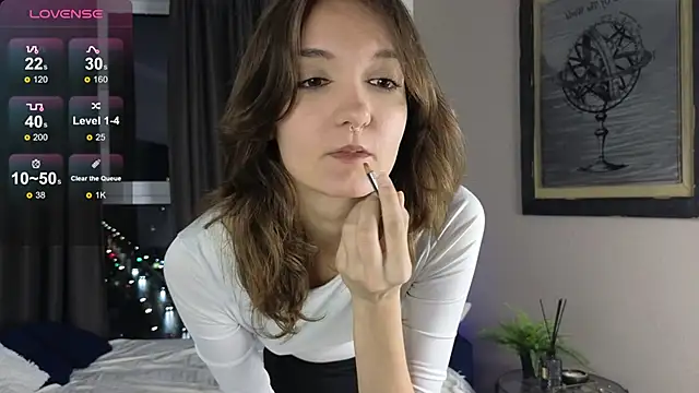 Snapshot of DebiHenks chatting on 09/29/25, 05:07 DebiHenks online show from 09/29/25, 05:07