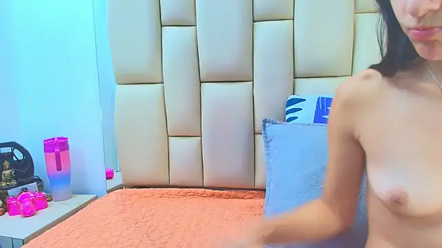 Snapshot of sweet_amye chatting on 11/10/25, 08:08 sweet amye online show from 11/10/25, 08:08