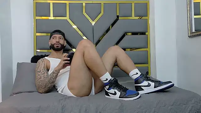 yorbymaxx online show from 10/02/25, 02:13