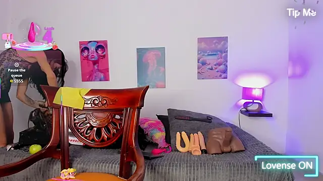 Snapshot of saori_022 chatting on 10/08/25, 03:04 saori 022 online show from 10/08/25, 03:04