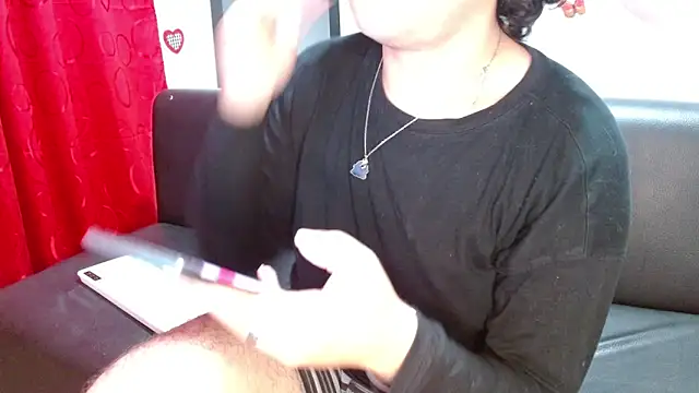 Lady Evelynn online show from 12/15/25, 11:42