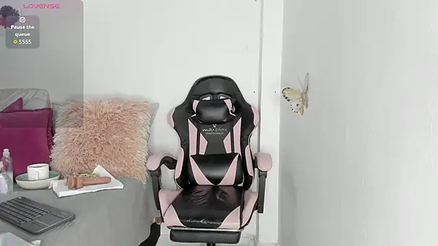 mari-ross online show from 04/12/26, 02:05