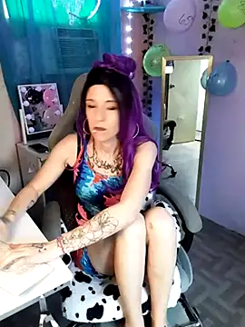 Purple2StayThnxx online show from 09/27/25, 09:42