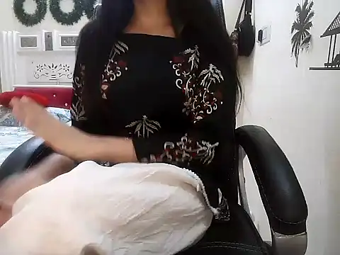 Simranjeet kaur26 online show from 04/16/26, 07:14