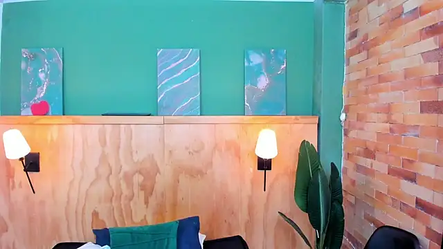 milavega  online show from 12/20/25, 03:24