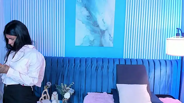 milavega  online show from 04/04/26, 01:41