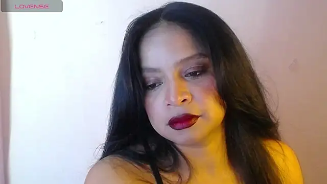 Sara cute92 online show from 10/28/25, 05:33