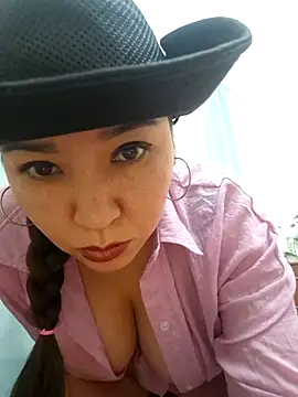 HellaWerlous online show from 12/14/25, 05:35