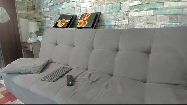 Snapshot of Gia_fantasy_ chatting on 11/19/25, 05:35 Gia fantasy online show from 11/19/25, 05:35