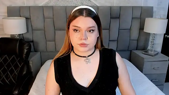 Maxxxine1 online show from 10/27/25, 06:06