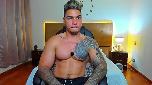 Snapshot of Steven_Velez chatting on 09/12/25, 01:28 Steven Velez online show from 09/12/25, 01:28