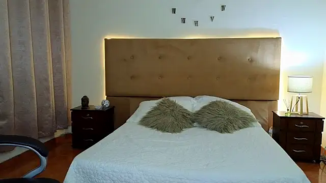 Snapshot of Steven_Velez chatting on 09/27/25, 03:00 Steven Velez online show from 09/27/25, 03:00