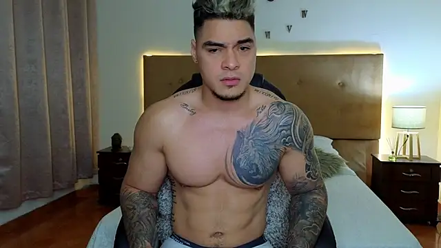 Snapshot of Steven_Velez chatting on 09/29/25, 12:05 Steven Velez online show from 09/29/25, 12:05