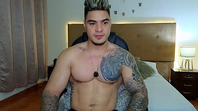 Snapshot of Steven_Velez chatting on 09/30/25, 11:21 Steven Velez online show from 09/30/25, 11:21