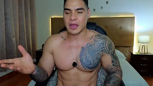 Snapshot of Steven_Velez chatting on 10/17/25, 09:01 Steven Velez online show from 10/17/25, 09:01