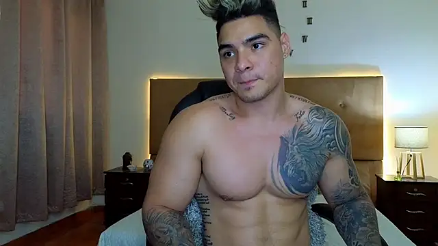 Snapshot of Steven_Velez chatting on 10/17/25, 09:06 Steven Velez online show from 10/17/25, 09:06