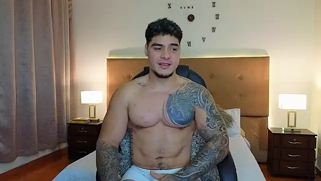 Steven Velez online show from 04/21/26, 01:42