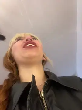 Sallem Pink online show from 11/15/25, 11:07