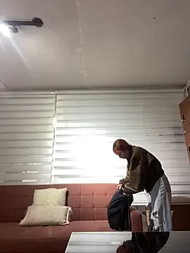 Sallem Pink online show from 04/03/26, 11:08