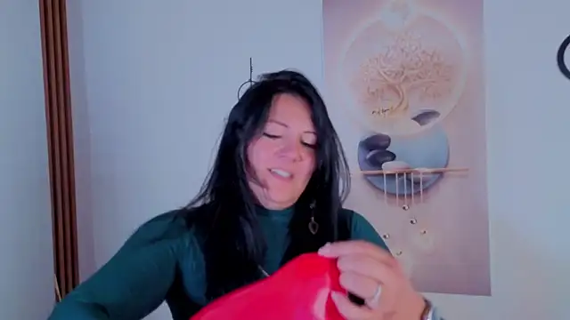 karla valk1 online show from 10/27/25, 03:38