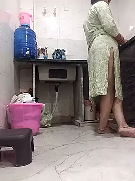 kajal 01raj online show from 10/31/25, 02:40