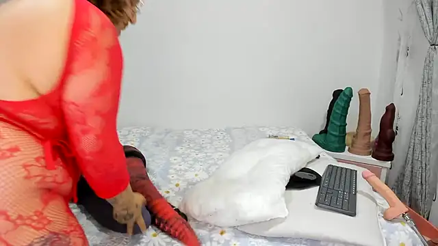 charlloteevans X online show from 04/18/26, 01:31