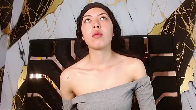 malejahotcs01 online show from 09/18/25, 12:29