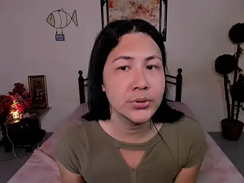 Snapshot of ChinAnderson chatting on 12/02/25, 12:16 ChinAnderson online show from 12/02/25, 12:16