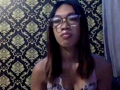 your wifey online show from 09/24/25, 12:08