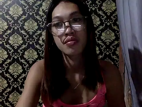 your wifey online show from 10/05/25, 12:03