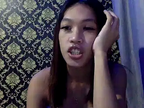 your wifey online show from 10/22/25, 11:32