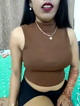 priya 26 online show from 11/06/25, 12:39