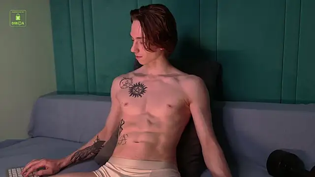 ares pallini online show from 02/11/26, 04:28