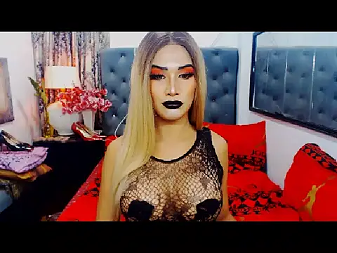 Snapshot of Mistress4fun chatting on 01/18/26, 11:36 Mistress4fun online show from 01/18/26, 11:36