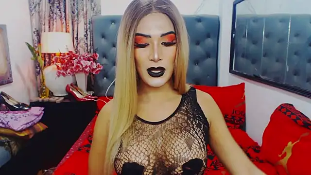 Snapshot of Mistress4fun chatting on 03/16/26, 05:55 Mistress4fun online show from 03/16/26, 05:55