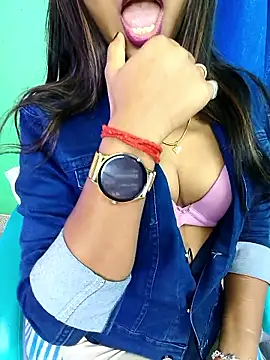 Puja-baby online show from 01/12/26, 11:43