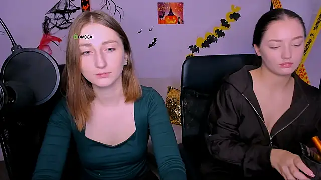 eva smiith  online show from 10/29/25, 06:48