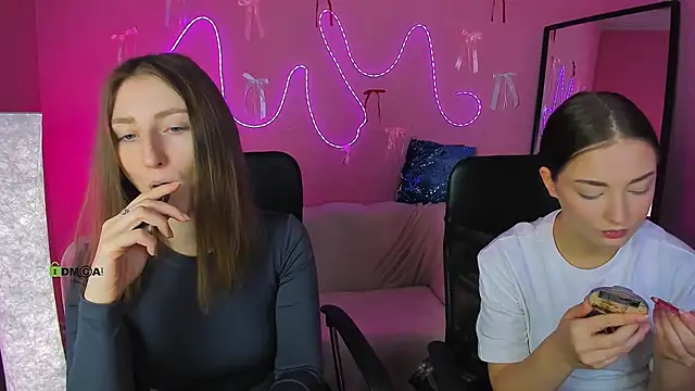 eva smiith  online show from 03/10/26, 06:51