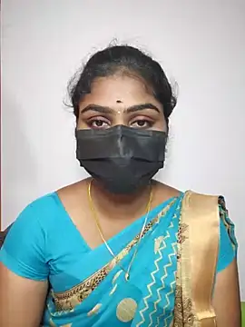 Snapshot of Tamil_Princess12 chatting on 10/01/25, 07:20 Tamil Princess12 online show from 10/01/25, 07:20