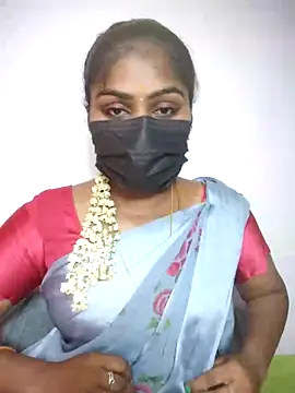 Snapshot of Tamil_Princess12 chatting on 04/16/26, 07:03 Tamil Princess12 online show from 04/16/26, 07:03