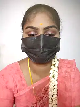 Snapshot of Tamil_Princess12 chatting on 04/21/26, 05:28 Tamil Princess12 online show from 04/21/26, 05:28
