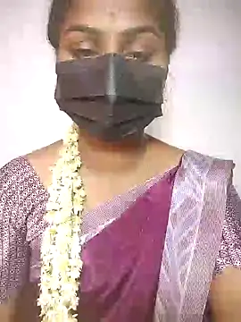Snapshot of Tamil_Princess12 chatting on 05/28/26, 06:49 Tamil Princess12 online show from 05/28/26, 06:49