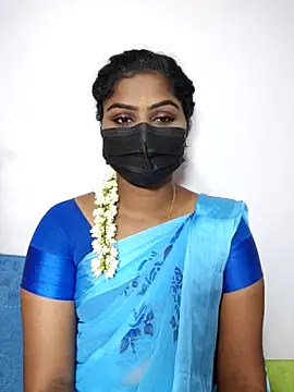 Snapshot of Tamil_Princess12 chatting on 06/05/26, 04:45 Tamil Princess12 online show from 06/05/26, 04:45