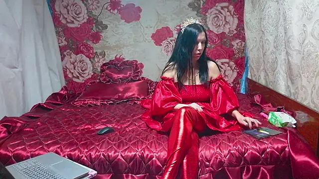 evavip8 online show from 02/11/26, 07:08