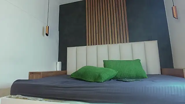 RiriiBrunette   online show from 02/12/26, 08:15