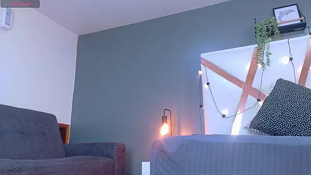 RiriiBrunette   online show from 02/16/26, 07:43